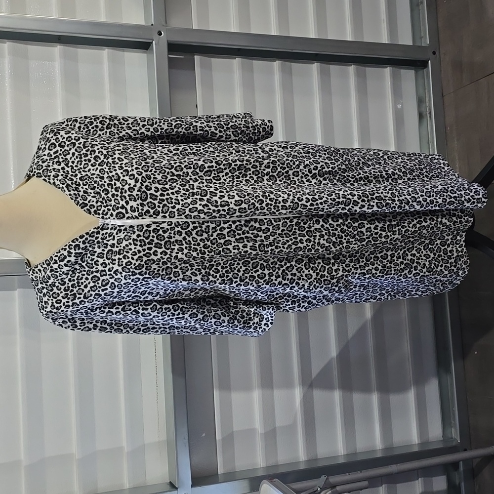 White stag Black White Animal‎ PrintZip Up Robe Nightgown Size Large